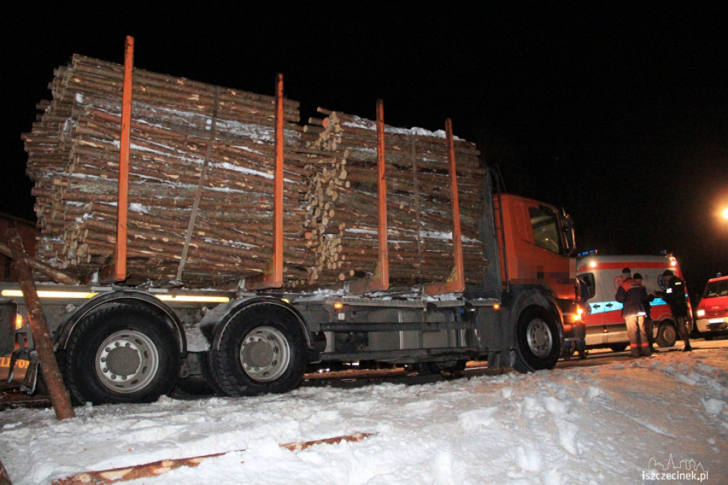Zderzenie 4 samochodów pod Szczecinkiem