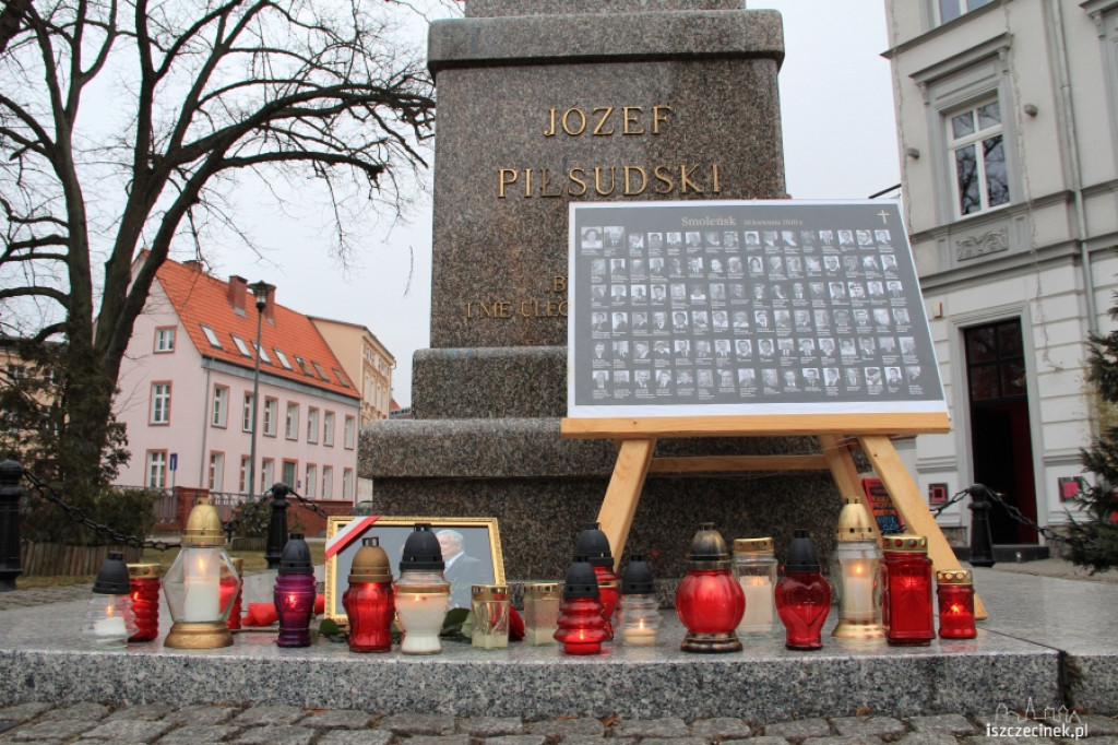 Mieszkańcy Szczecinka uczcili pamięć ofiar katastrofy smoleńskiej