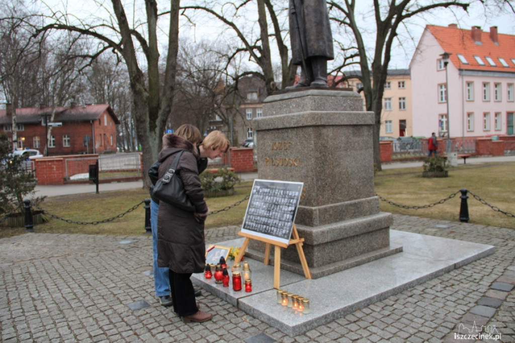 Mieszkańcy Szczecinka uczcili pamięć ofiar katastrofy smoleńskiej