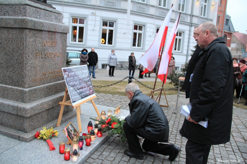 Mieszkańcy Szczecinka uczcili pamięć ofiar katastrofy smoleńskiej