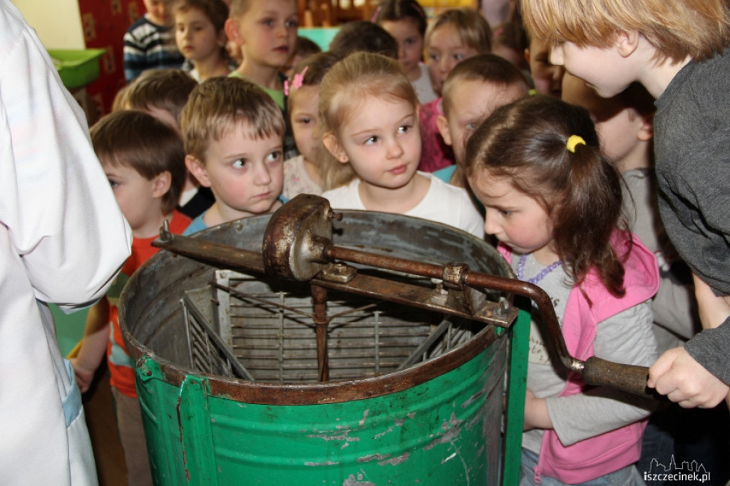 O pszczołach i miodzie w przedszkolu MIŚ