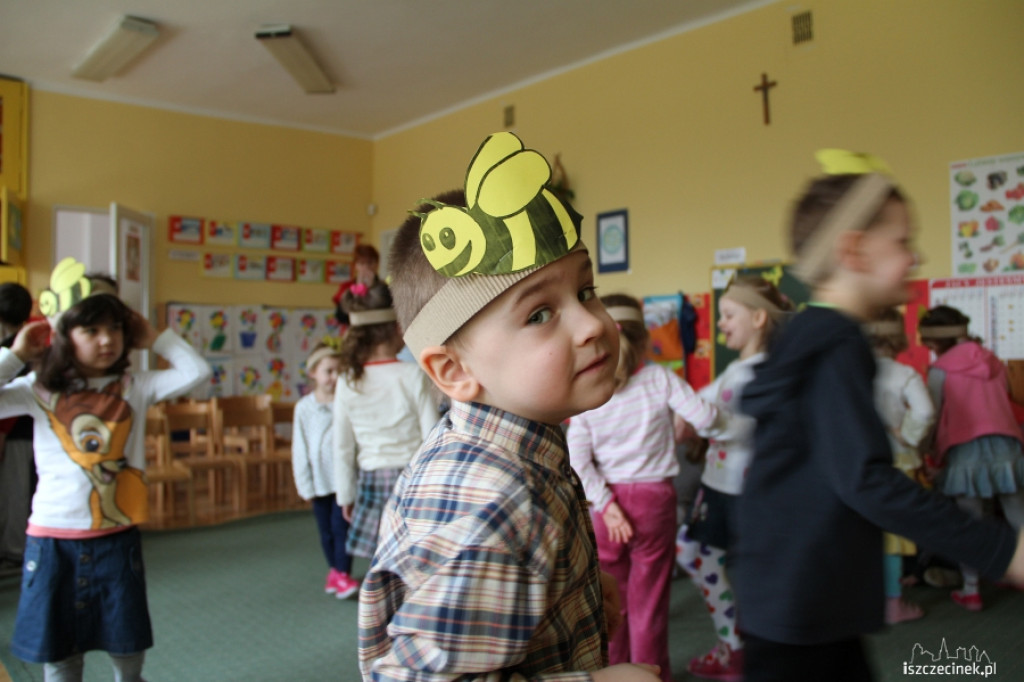 O pszczołach i miodzie w przedszkolu MIŚ