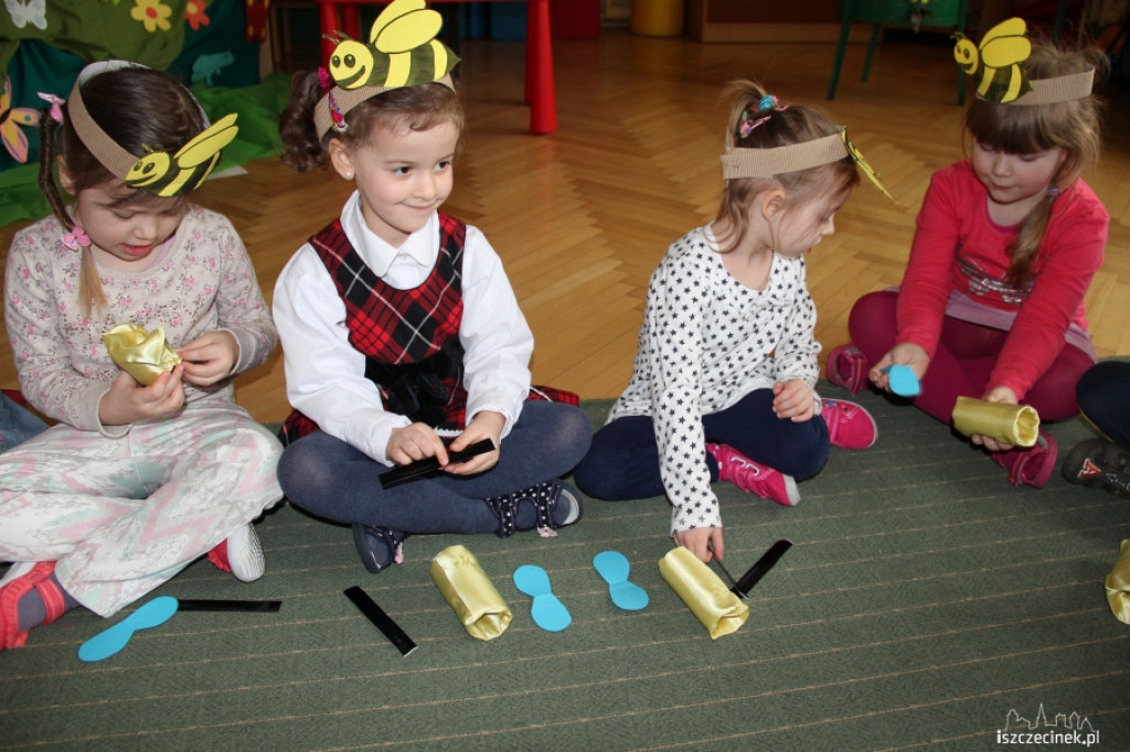 O pszczołach i miodzie w przedszkolu MIŚ