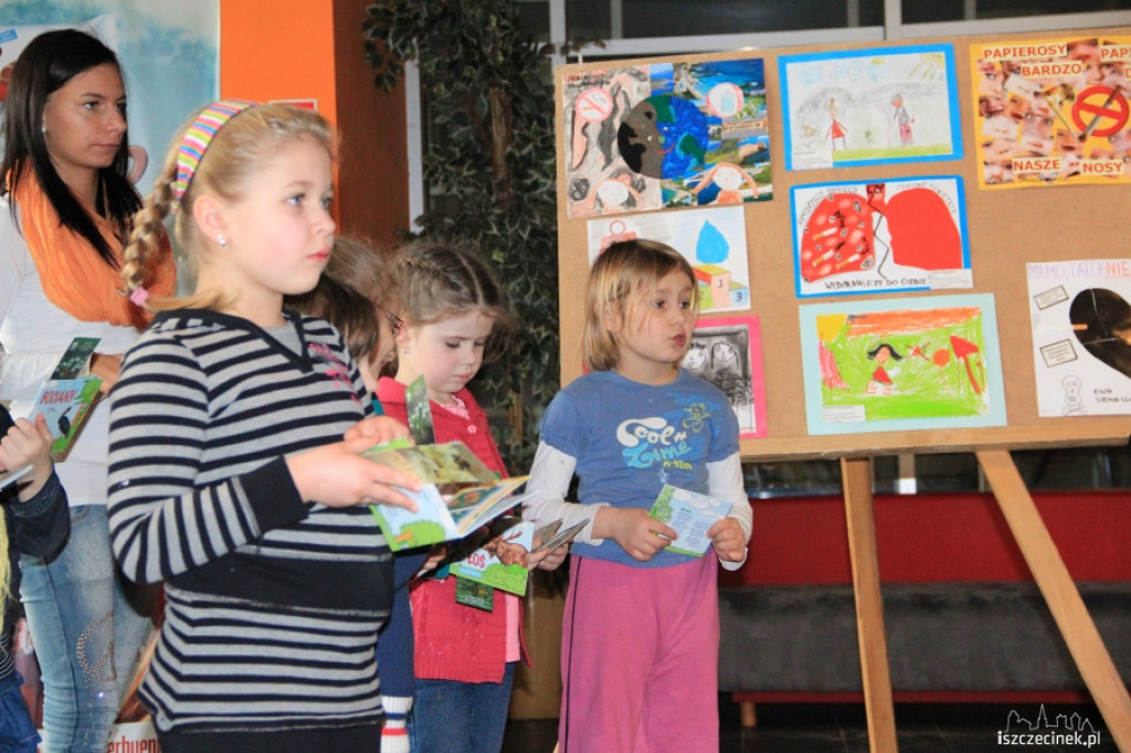 Mamo Tato wolę wodę niż papierosa