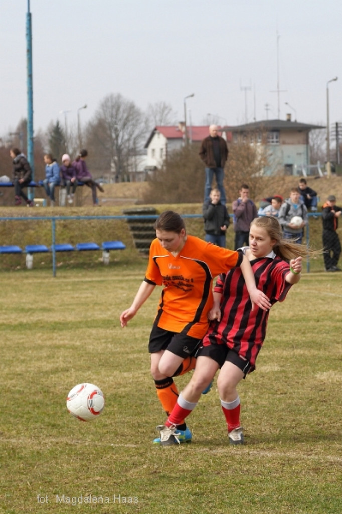 Gimnazjalistki z Barwic najlepsze w piłkę nożną
