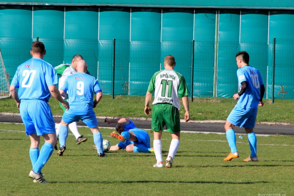 Błękitni Szczecinek - Spójnia Świdwin