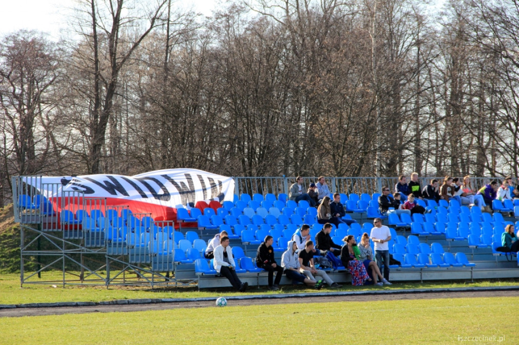 Błękitni Szczecinek - Spójnia Świdwin