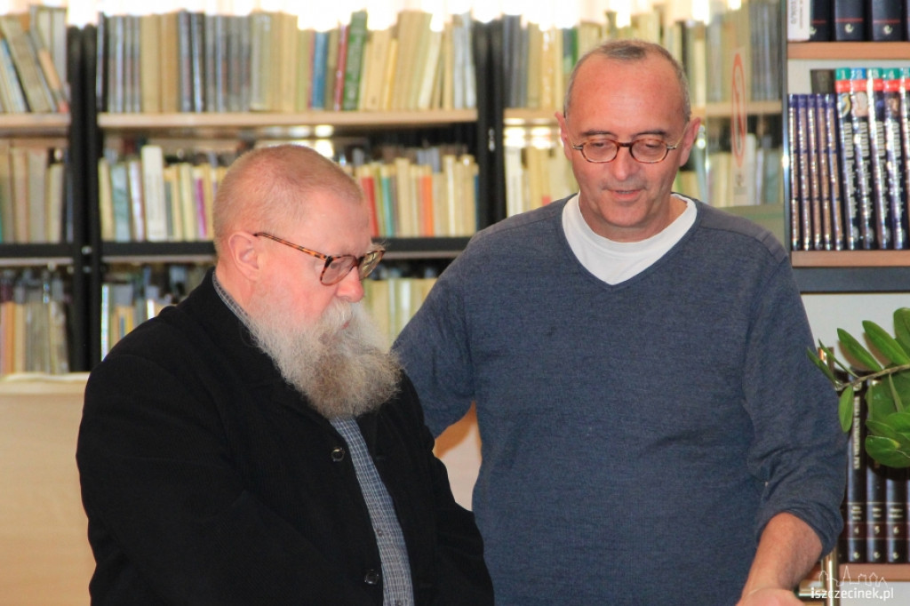 Bralczyk i Ogórek promowali Kiełbasę i Sznurek