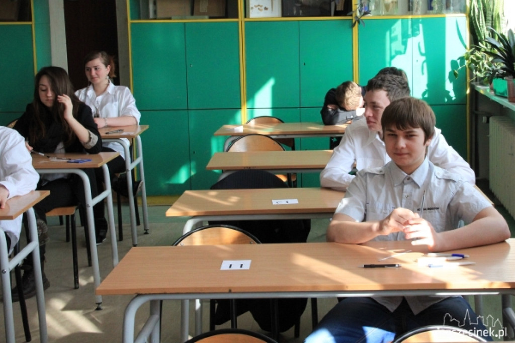 Gimnazjaliści zasiedli do testów