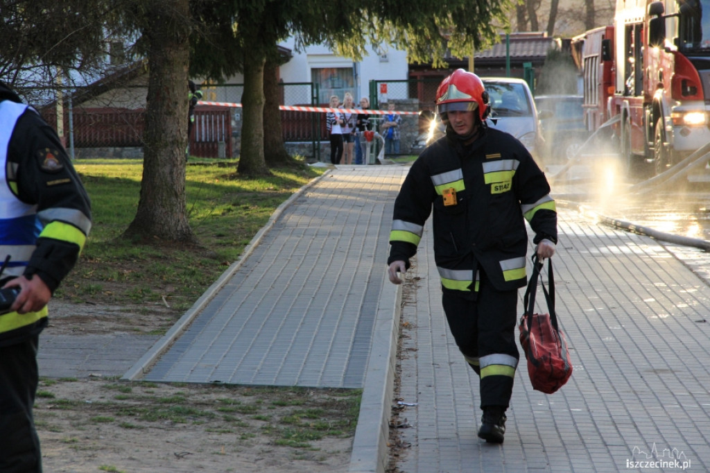 Pożar i ewakuacja internatu na Szczecińskiej