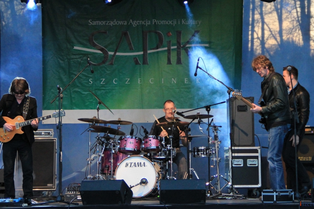 Gerry Jablonski and The Electric Band