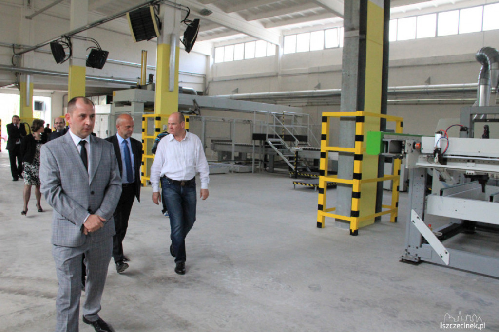 Szczecinecki Klaster Meblowy - otwarcie pierwszej hali produkcyjnej