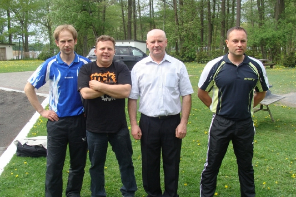 Pingpongiści zakończyli sezon 2012/2013