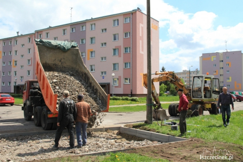 Powstają nowe parkingi na Zachodzie