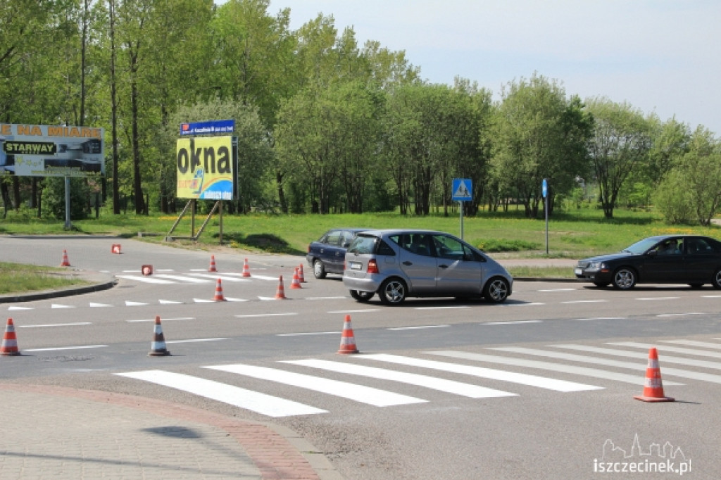 Malują linie na jezdni. Kierowcy się denerwują