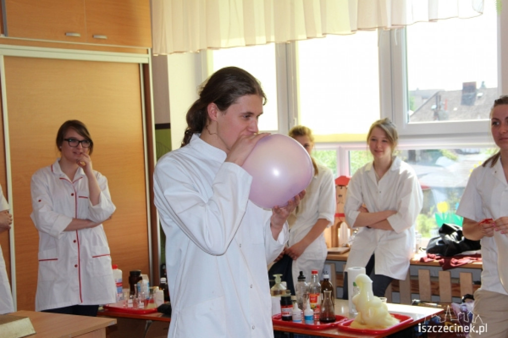 Chemicy odwiedzili dzieci w przedszkolu MIŚ