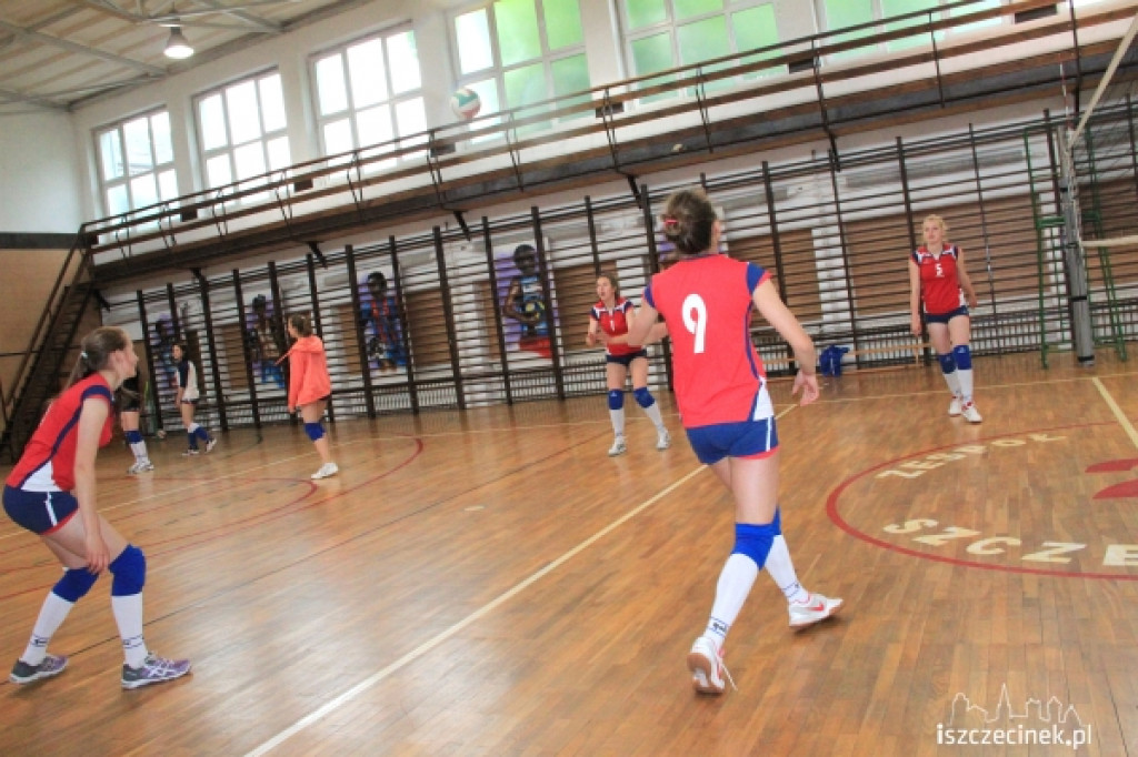 Turniej piłki siatkowej o Puchar Prezesa MKS Volley
