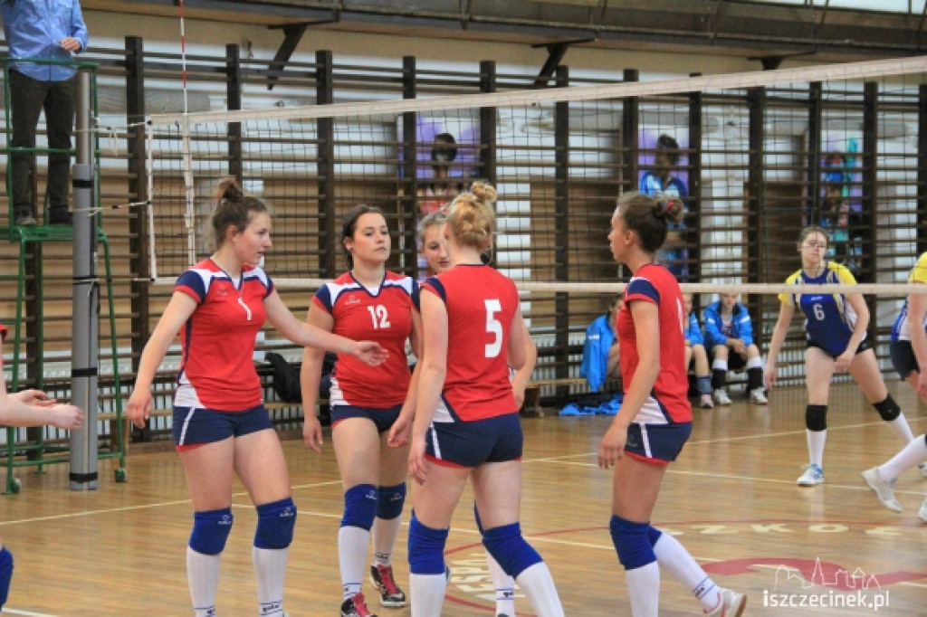 Turniej piłki siatkowej o Puchar Prezesa MKS Volley