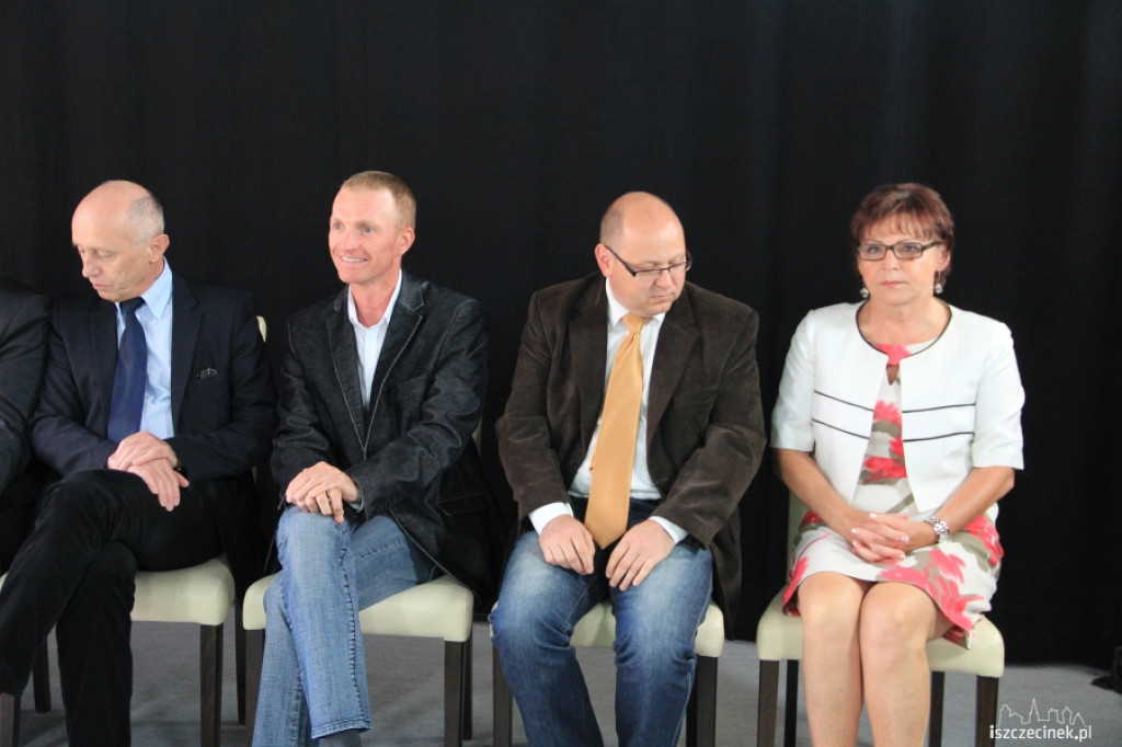 Podpisanie umowy w Gawex Media