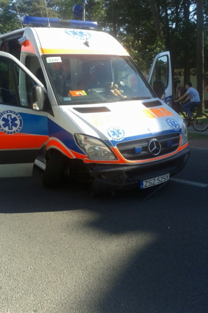 Wypadek karetki pogotowia