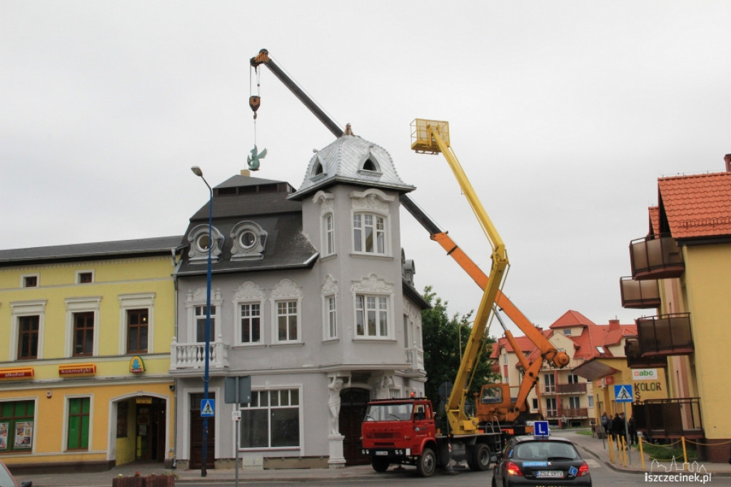 Gryf i kopuła zdobią ulicę Koszalińską