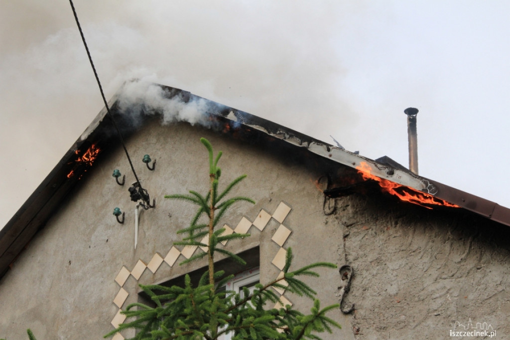 Pożar domu w Jeleninie