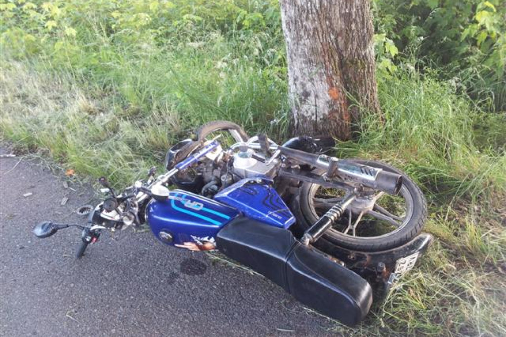 Wypadek motorowerzysty