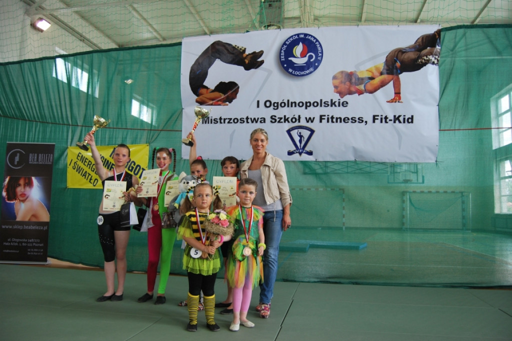 Kolejne sukcesy młodych fitnessek