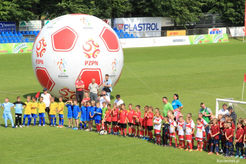 Z podwórka na stadion o Puchar Tymbarku