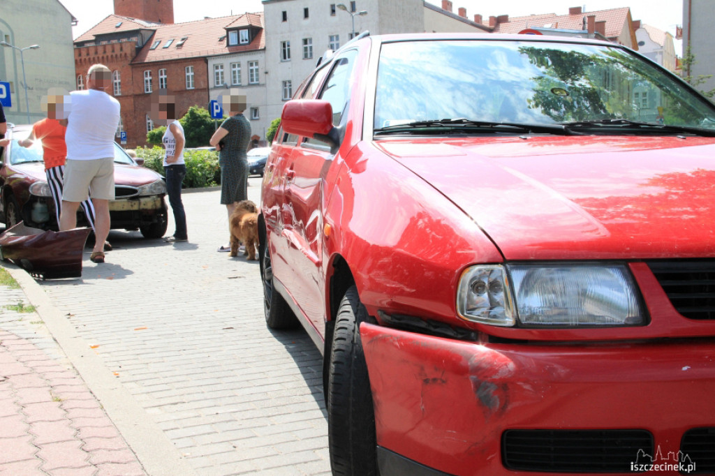 Stłuczka za Urzędem Miasta