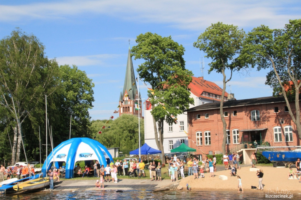 Regaty Smoczych Łodzi o Puchar i Tytuł Drużyny Roku SMOKI 2013