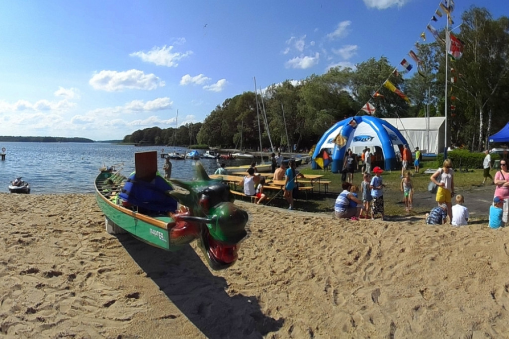Regaty Smoczych Łodzi o Puchar i Tytuł Drużyny Roku SMOKI 2013