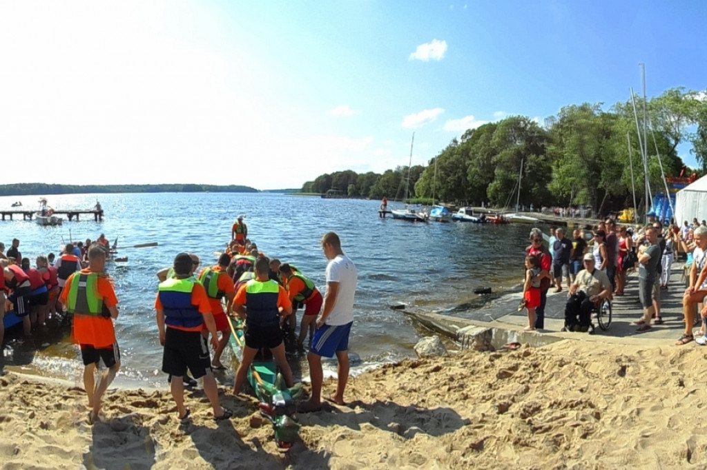 Regaty Smoczych Łodzi o Puchar i Tytuł Drużyny Roku SMOKI 2013