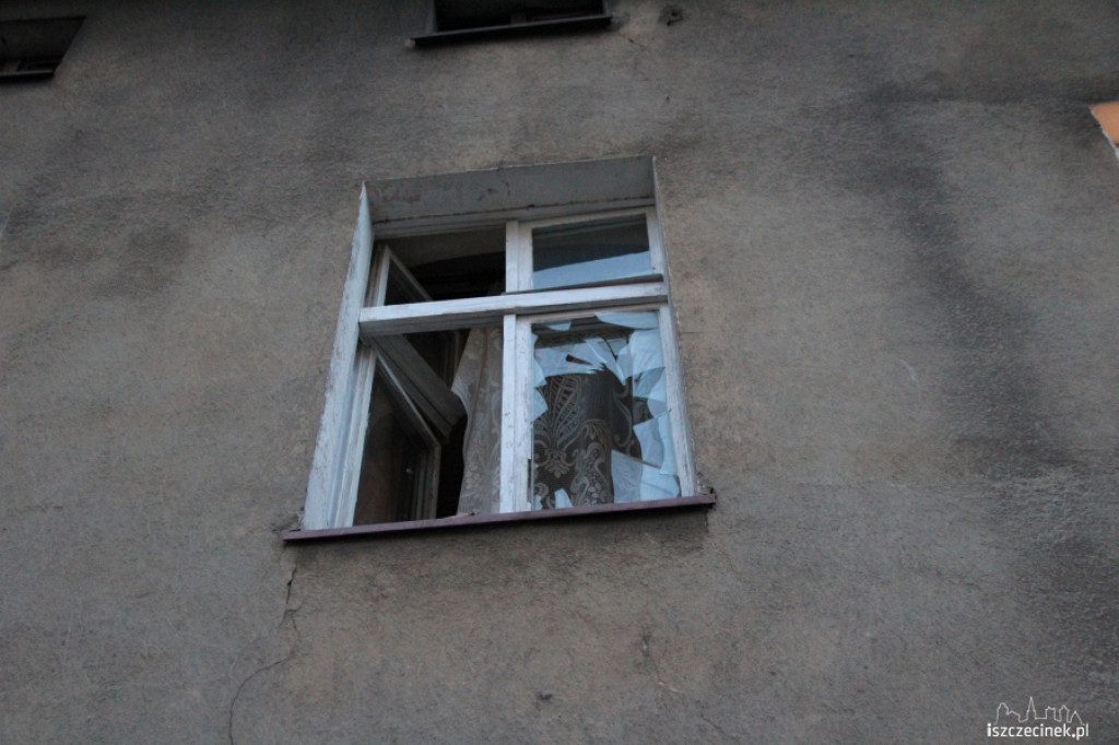 Policjanci zaatakowani siekierą