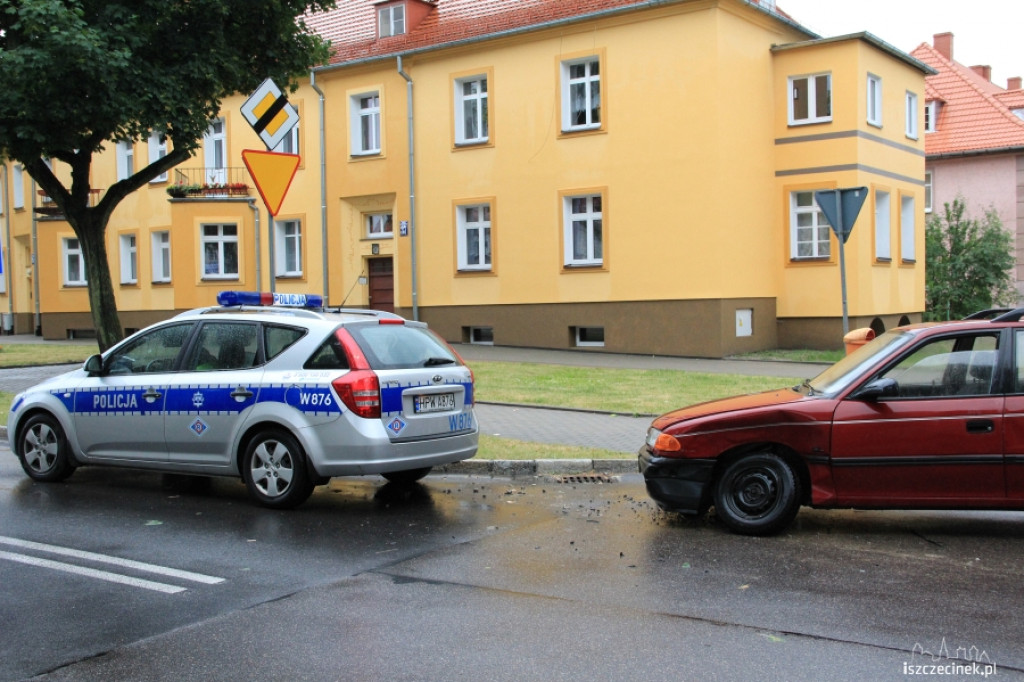 Kolizja na Toruńskiej / Piłsudskiego