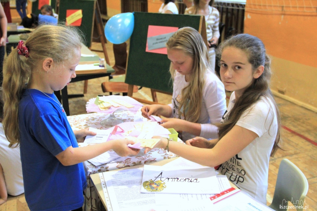 Uczniowie SP1 poznali Armenię