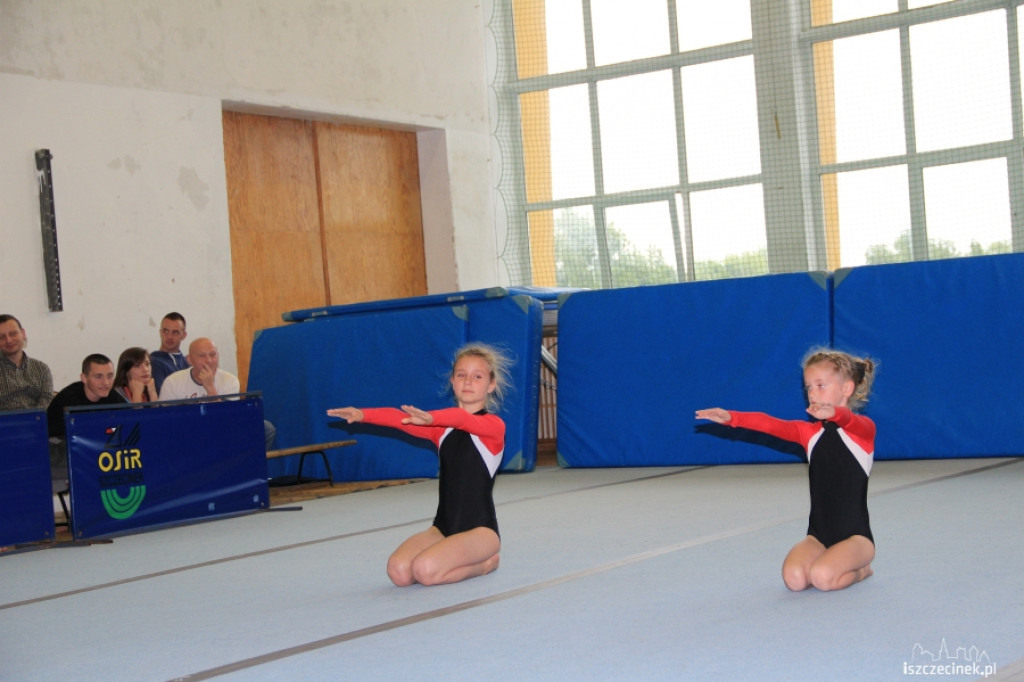 Wojewódzka Olimpiada Młodzieży w Akrobatyce Sportowej