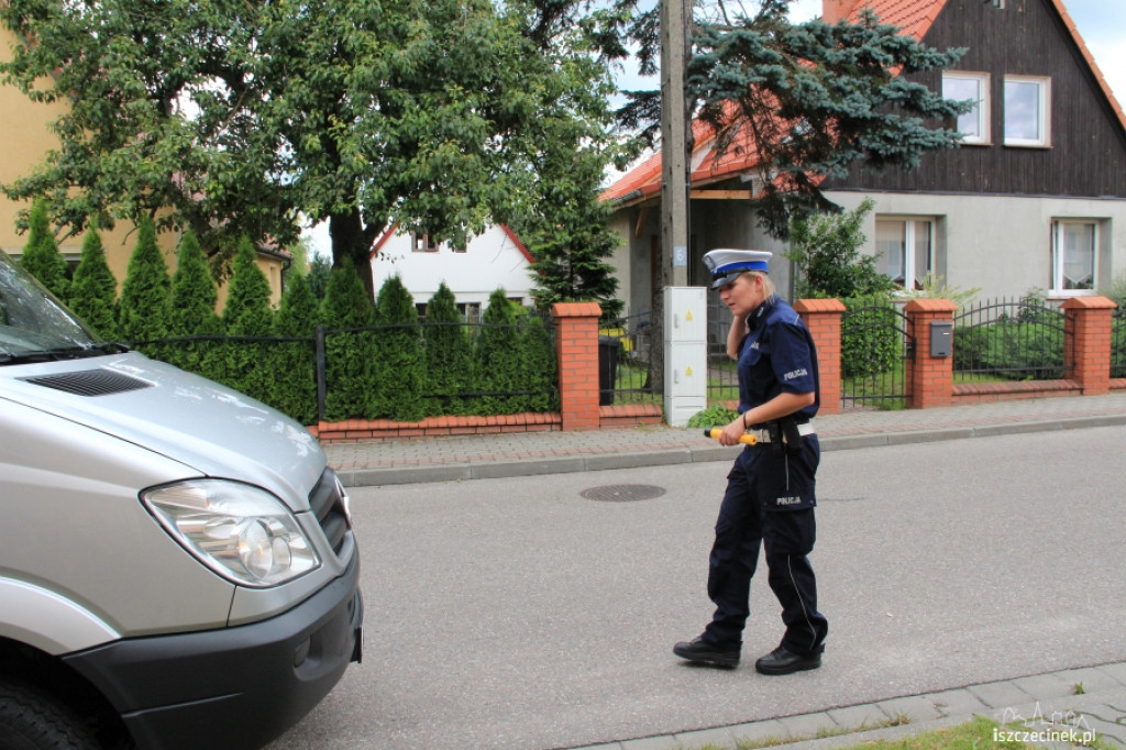Policja kontroluje autokary