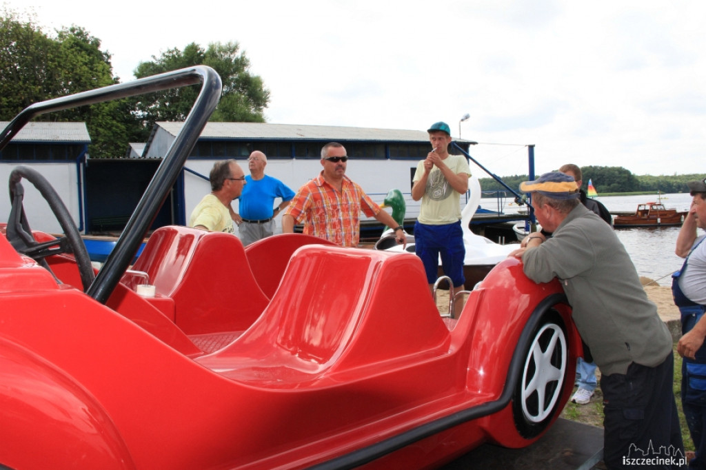 Nowe rowerki pływające w Szczecinku