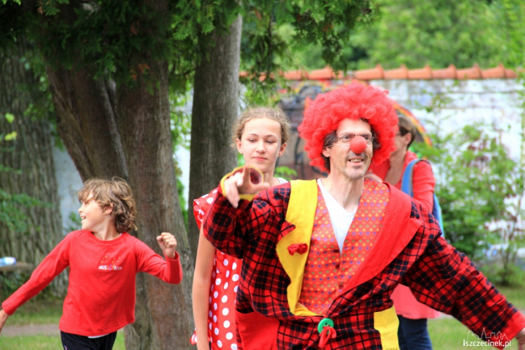 Magia Cyrku w ogrodzie SAPiKu