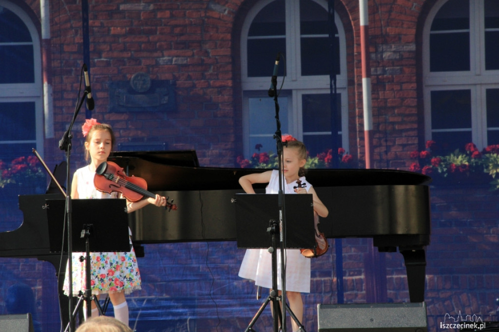 Koncert Plenerowy Letniego Kursu Pianistycznego