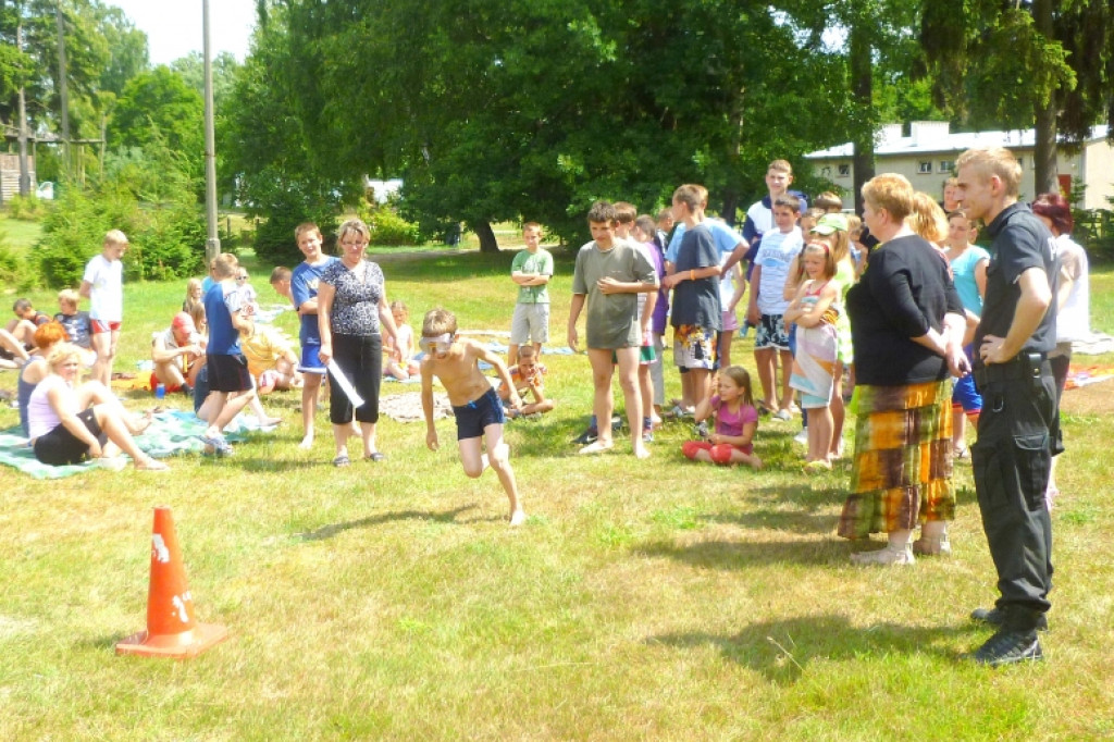 ?Bezpieczne wakacje? w Drężnie