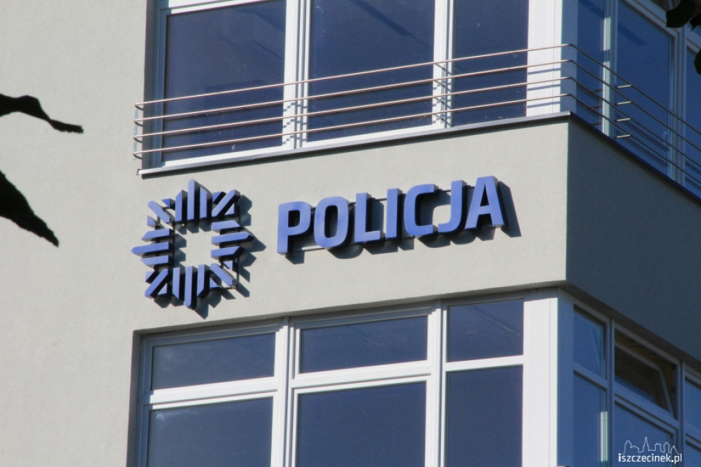 Nowe logo na nowej komendzie