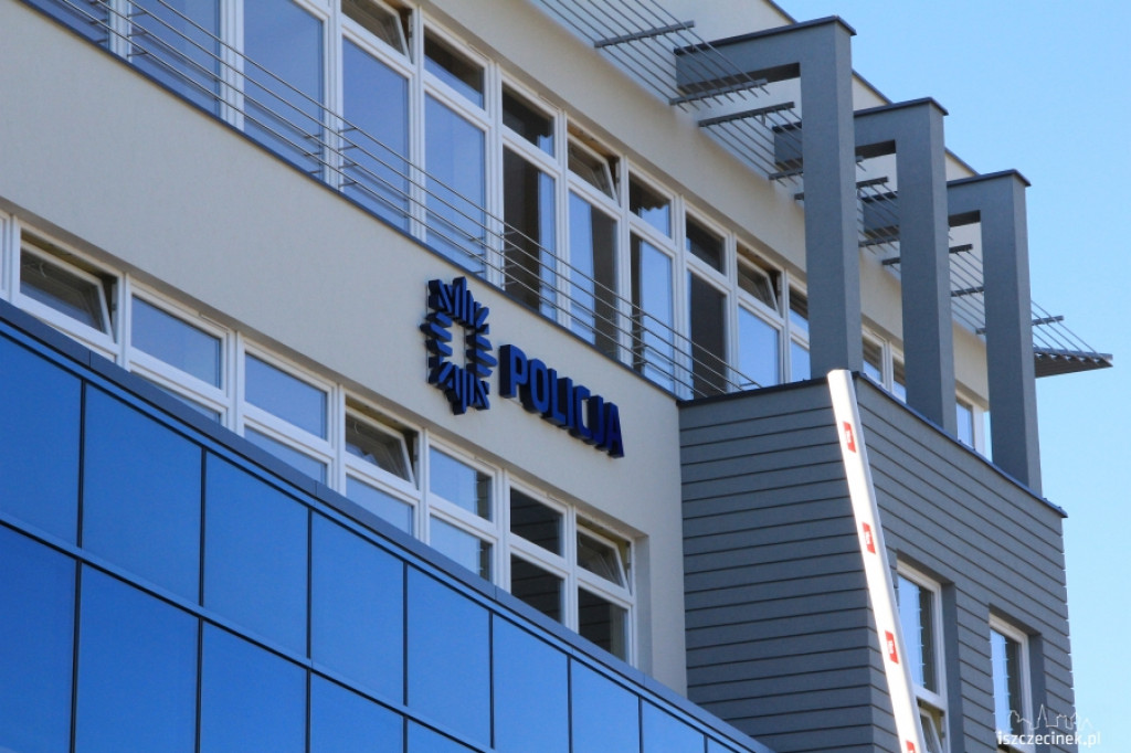 Nowe logo na nowej komendzie