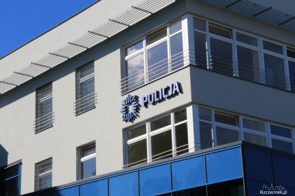 Nowe logo na nowej komendzie