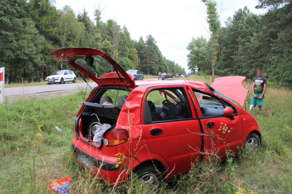 Na trasie Biały Bór - Bobolice dachował Matiz