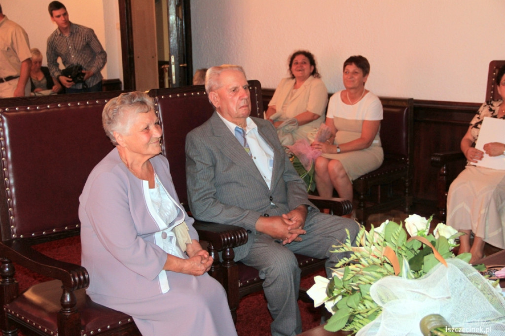 Jubileusz 60-lecia pożycia małżeńskiego Państwa Stefanii i Jana Popiel