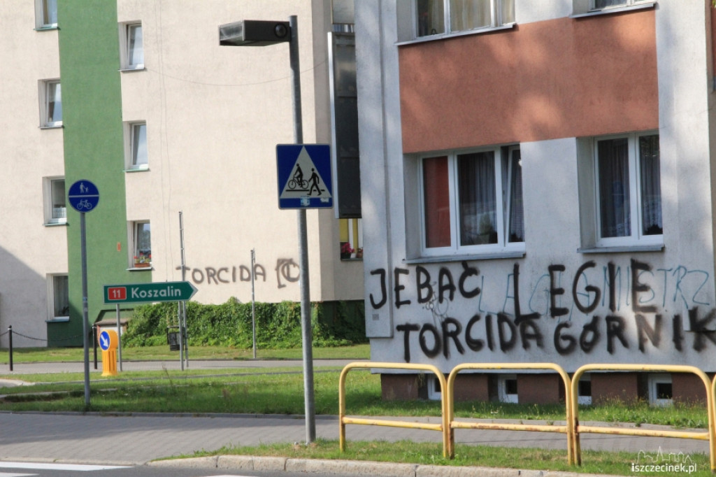 Pomazali bloki przy głównej ulicy