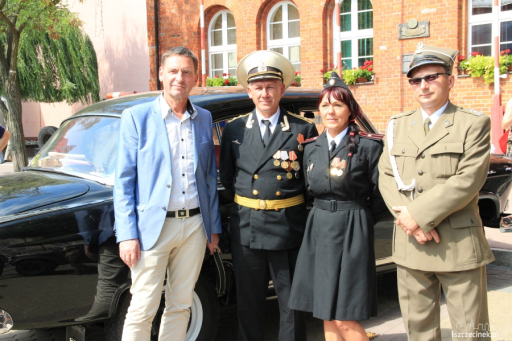 Uczestnicy Zlotu Pojazdów Militarnych w Bornem przyjechali do Szczecinka