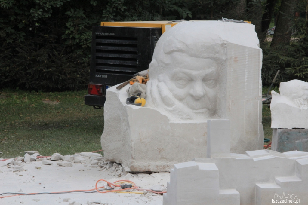 Rzeźby są prawie gotowe